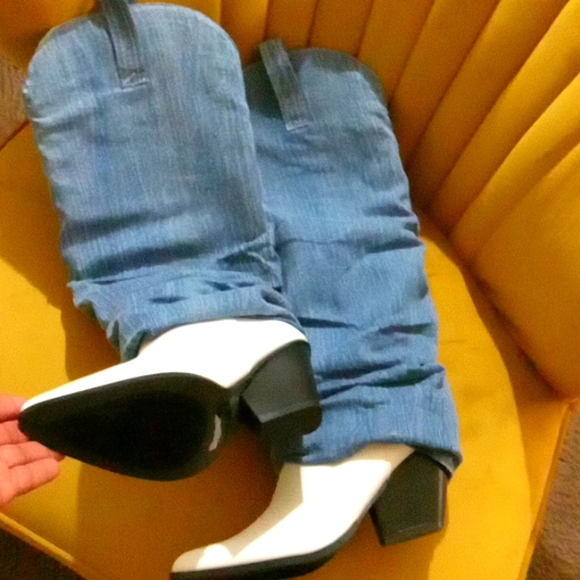 Denim cowboy boots (white bottom boot) - Picture 3 of 3